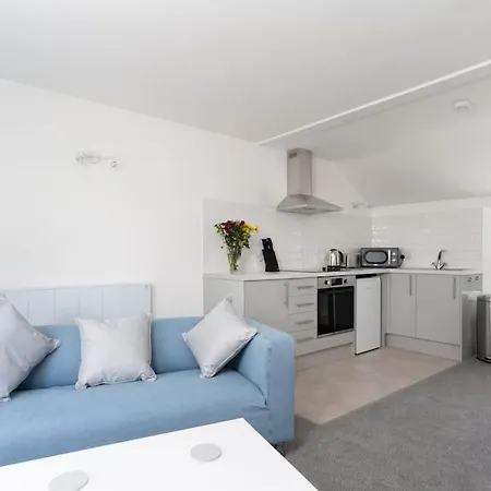 Bright And Modern 1 Bedroom In Old Cornwall Apartment *