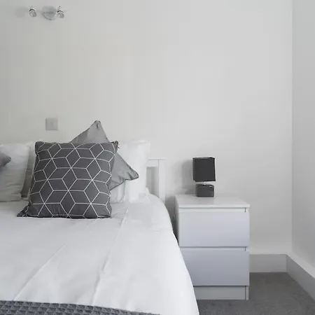 Bright And Modern 1 Bedroom In Old Cornwall * St Just